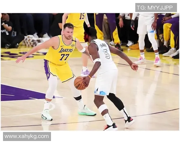 湖人惨败雷霆暴露内线防守短板，佩林卡启动迈尔斯·特纳交易引援计划